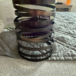 Scentsy Black Metal Spiral Home Accent